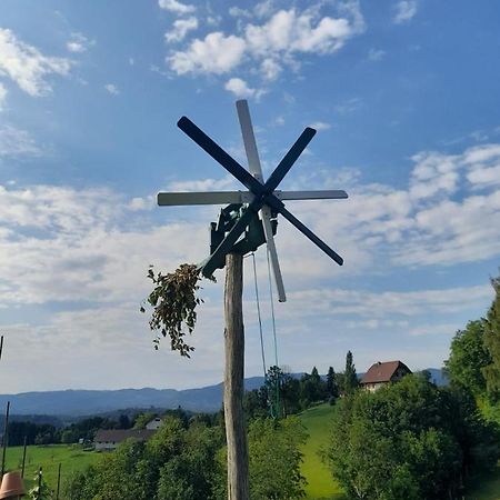 Апартаменты Kellerstoeckl Maierjoergl Sankt Martin im Sulmtal Экстерьер фото